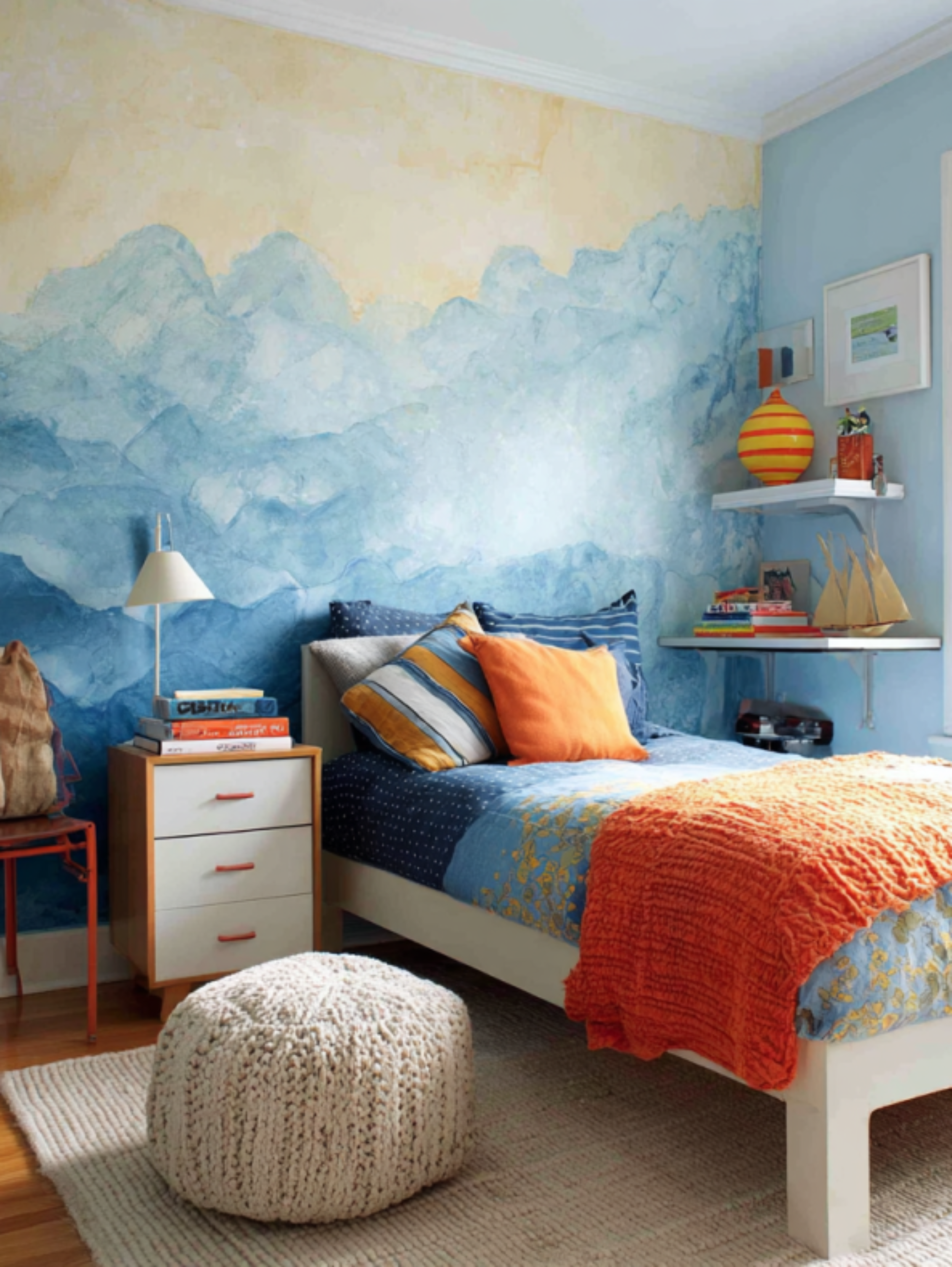 soufiane08552_DIY_Mural_Bedroom_Ideas_Creative_Wall_Designs_for_e2a79538-59d9-4d5f-9d6c-924e9768d9dc