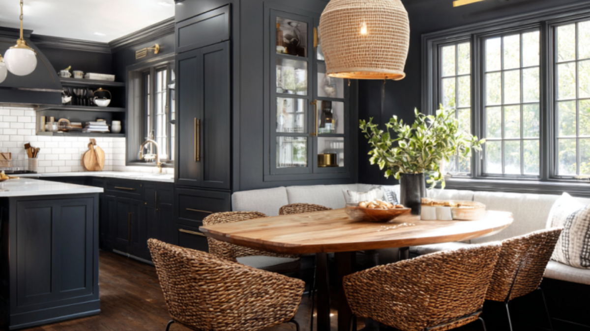 soufiane08552_Kitchen-Dining_Makeover_Ideas_2025_Flowing_Functi_5795e747-733d-4301-9ad9-7c20a42bae5d