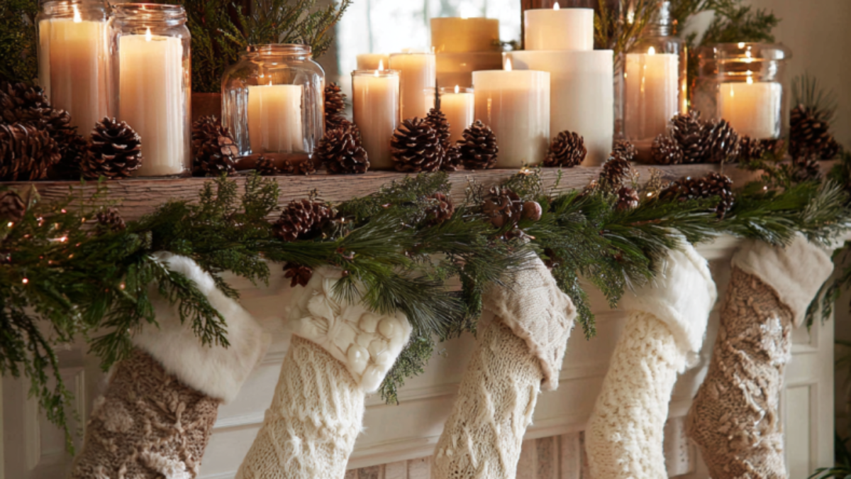 soufiane08552_Layered_Evergreen_Garland_Add_lights_pinecones_an_e664f80a-b246-4efa-965e-7aaf7433c062