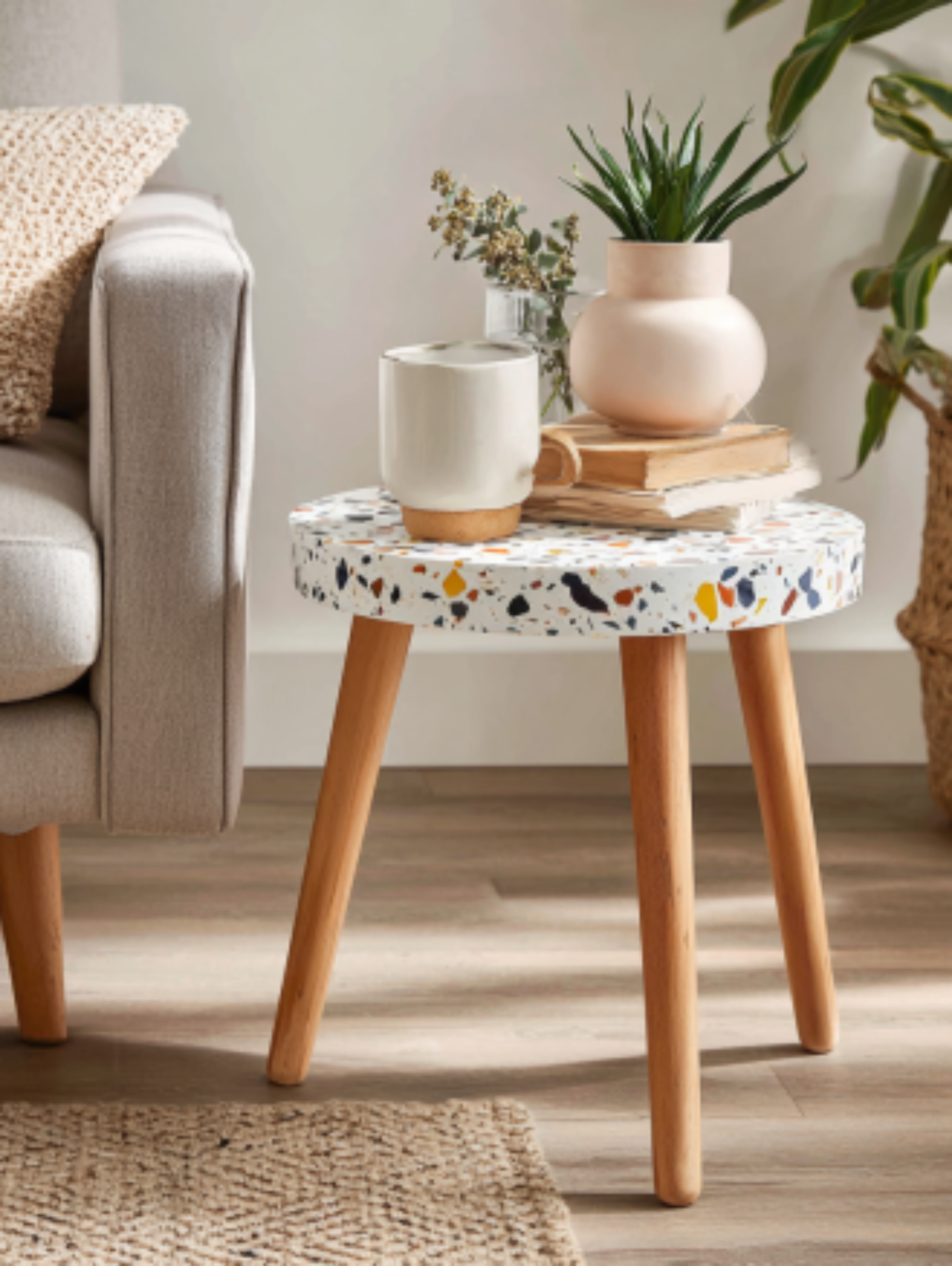 soufiane08552_Terrazzo_Side_Table_Makeover_Ideas_Creative_Ways__0f0fb8d7-a125-43ea-8405-8b085f2bcdcf