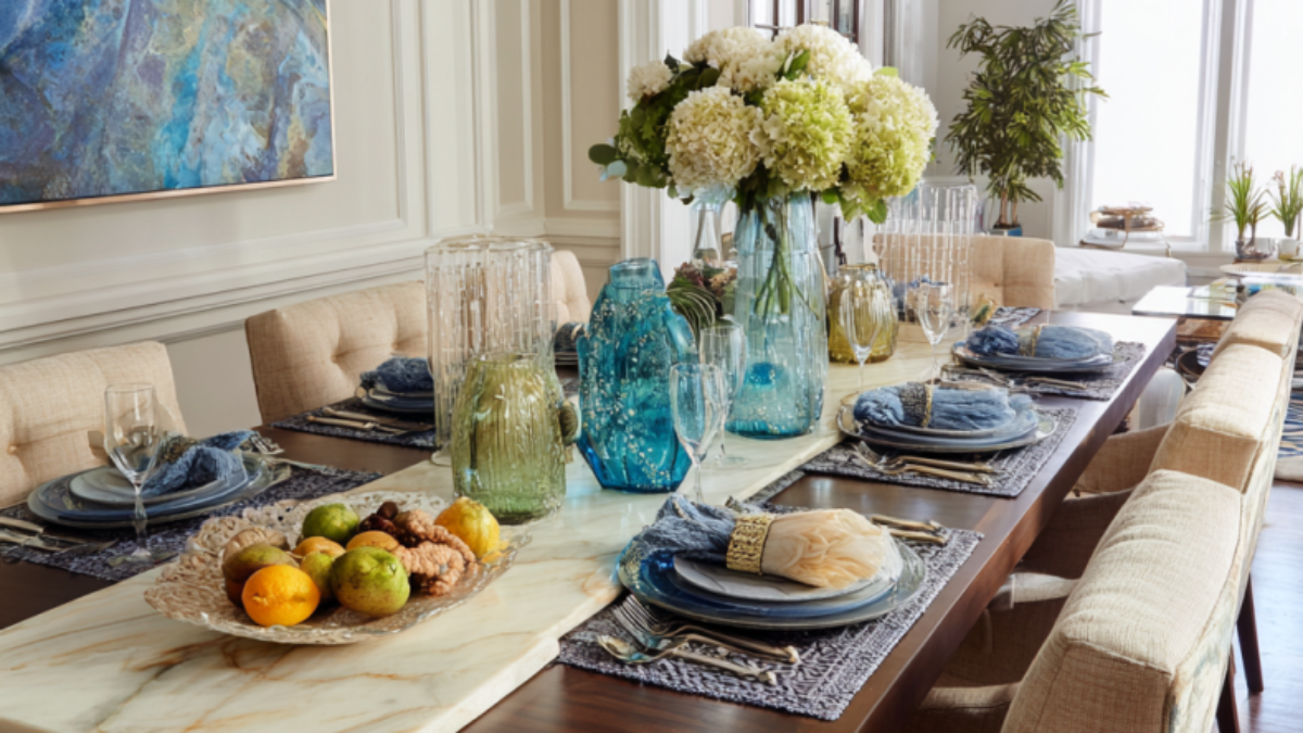 soufiane08552_Trendy_Dining_Table_Decor_Ideas_for_2026_Elevate__a58dc172-91a6-4424-8a11-a34776508ef3