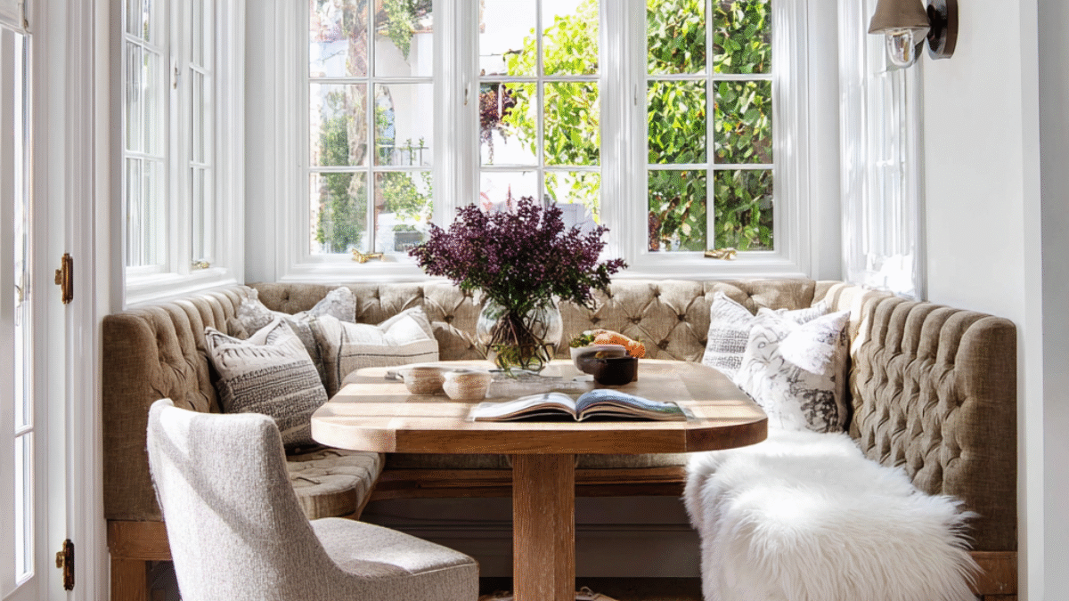 souf77_Breakfast_Nook_Seating_Mistakes_You_Need_to_Avoid_for__f2caa346-0b47-423c-a8ca-c38c744543bf_0