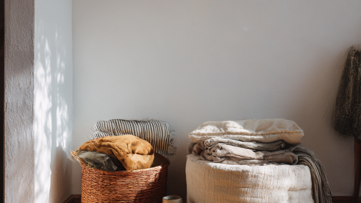 souf77_11_Slow_Living_Habits_for_a_Clutter-Free_Home_--v_7_--_295de741-06cd-47fb-b005-0ee6323a37ea_3